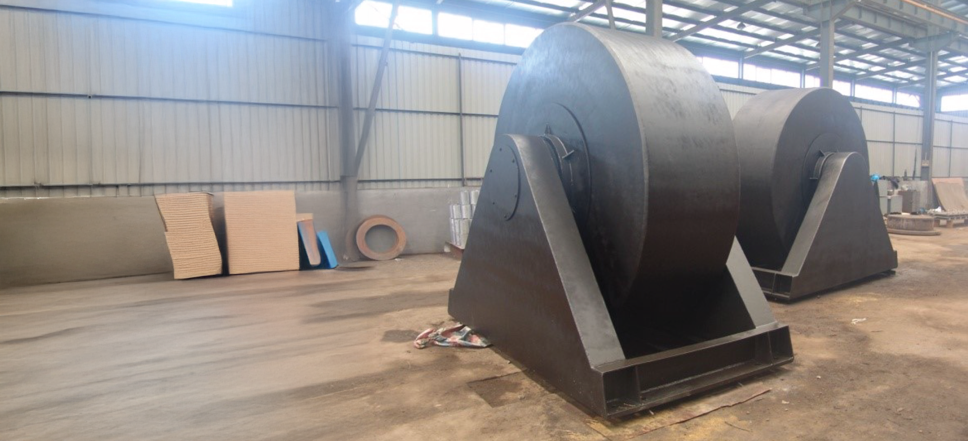 Best Roller Fender Suppliers in UAE/GCC/MEA